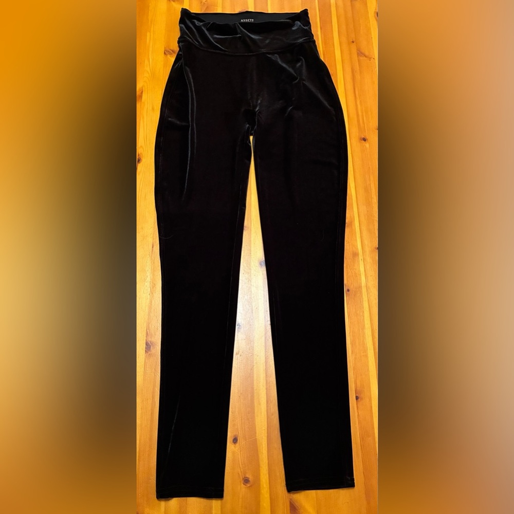 Assets By Spanx Elegant Black Straight Leg Trousers